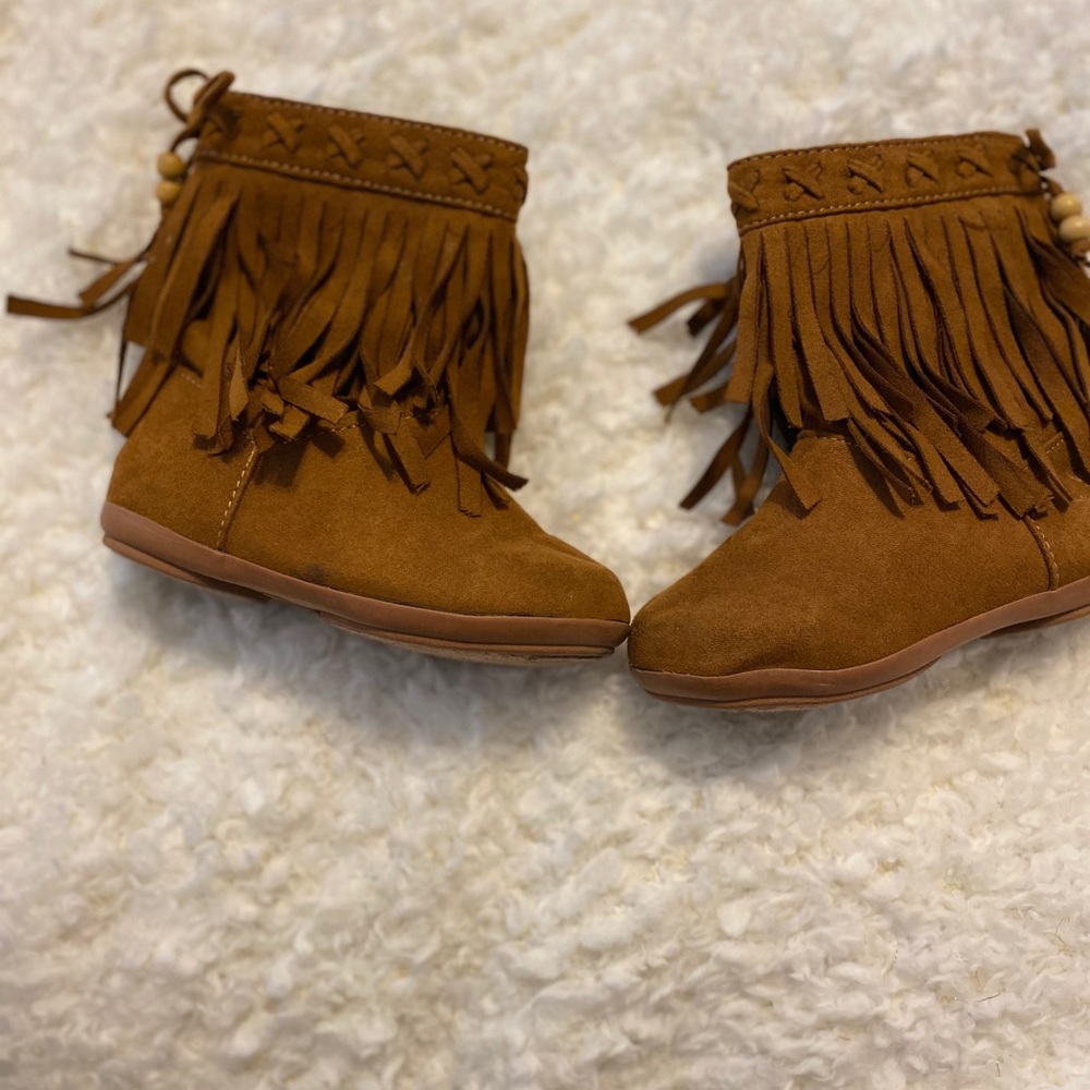 Rampage Moccasin Boots size 6 toddler